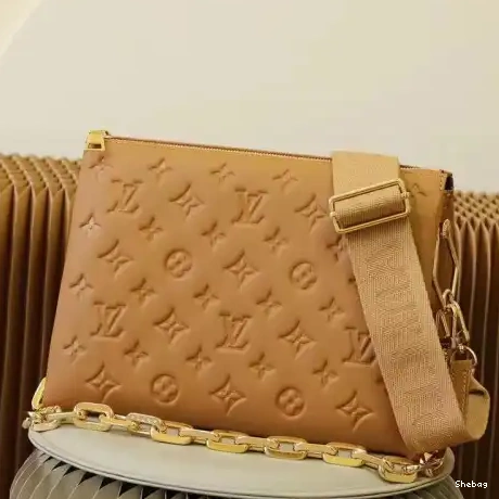 2304HT0012 Bag LV 0713